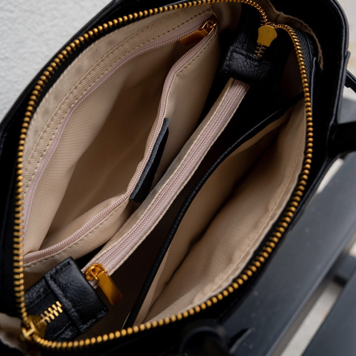 Sofia | Bolsa Clásica de Cuero Auténtico
