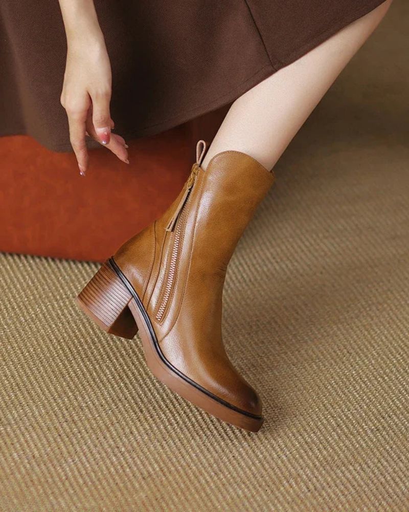 Alma | Botas de cuero con tacón cuadrado
