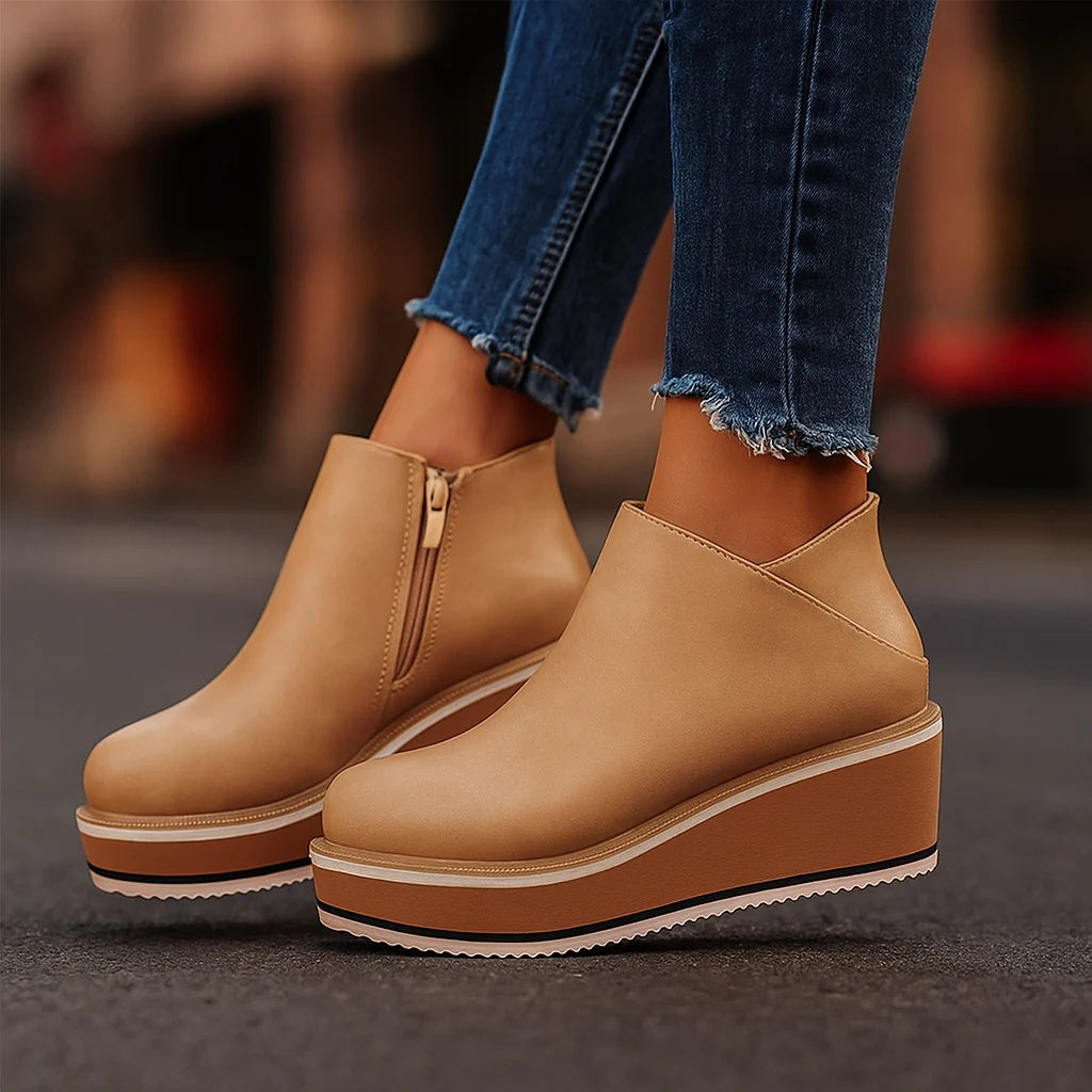 Valentina | Botines de cuña con cremallera lateral