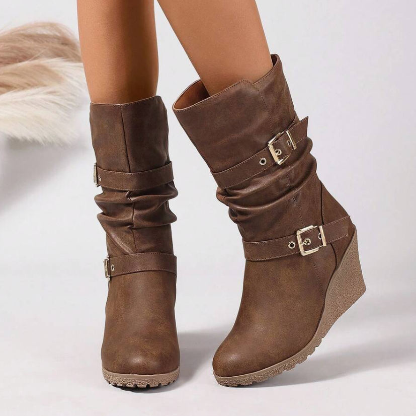 Trindade | Botas Chelsea de cuña con hebilla