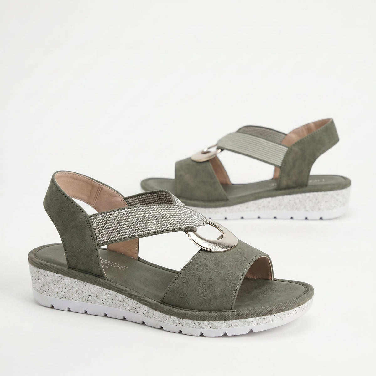 Gabriela - Sandalias Planas con Detalle Metálico